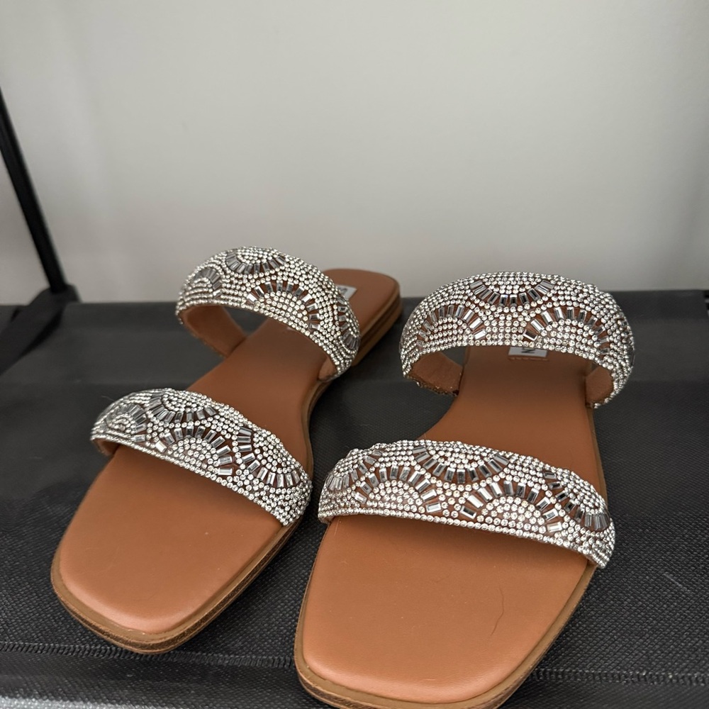 Elegant Beaded Sandals - Tan and Silver